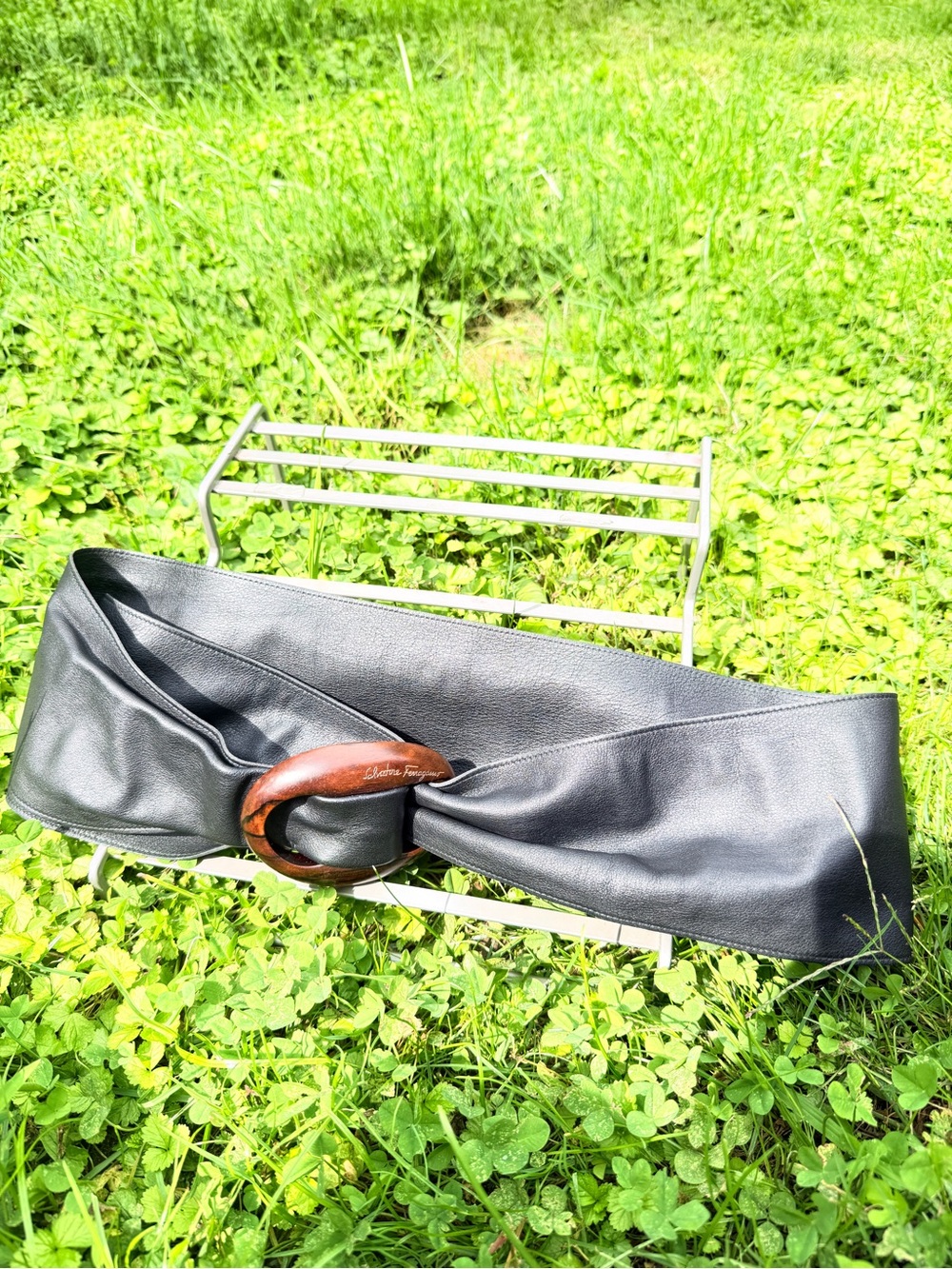 Salvatore Ferragamo Black Leather Waist Belt with Wooden Buckle